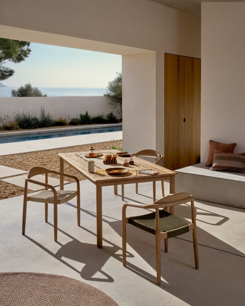 Уличный стол Sori из акации 200 x 100 см от интернет-магазина IDODOM.RU