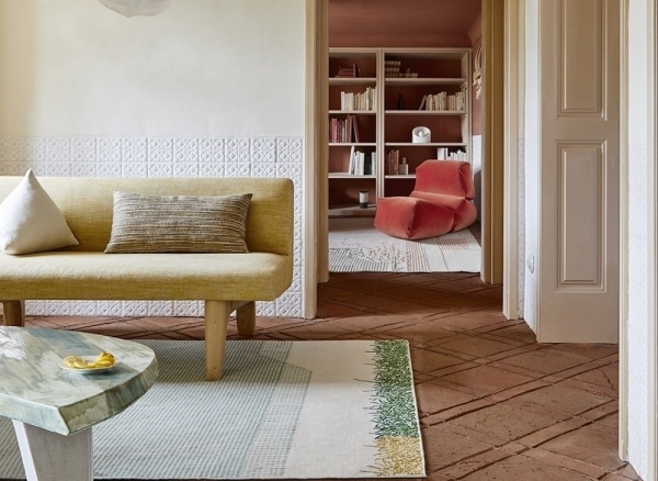 Ковер Backstitch Calm Green от интернет-магазина IDODOM.RU