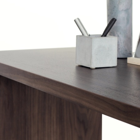 Стол письменный Frame_TP от интернет-магазина IDODOM.RU