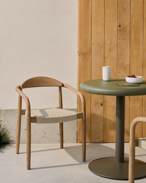 Уличный стул Nina из 100% массива акации и веревки цвета экрю от интернет-магазина IDODOM.RU