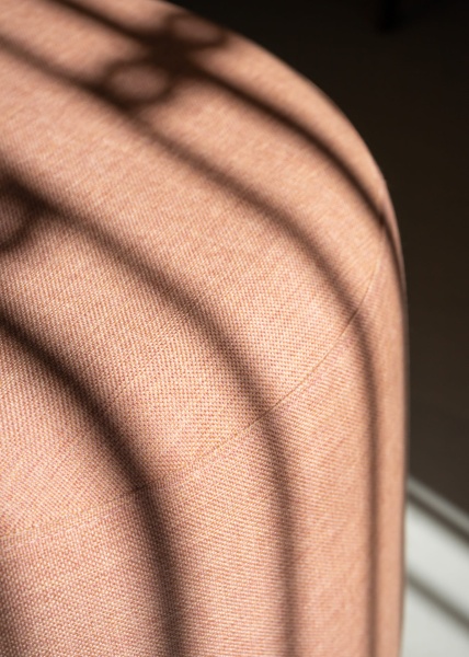 Пуф овальный Mole 150 см от интернет-магазина IDODOM.RU