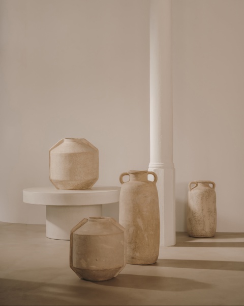 Meja Ваза из папье-маше бежевого цвета 38 см от интернет-магазина IDODOM.RU