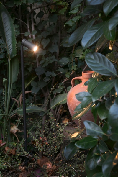 Ландшафтный светильник Seth Led от интернет-магазина IDODOM.RU