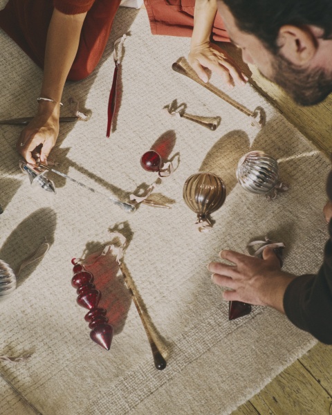 Набор из 2 подвесных украшений Lioren из переработанного красного стекла, 31 см от интернет-магазина IDODOM.RU