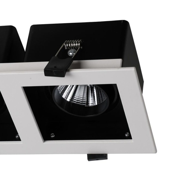 Врезной светильник Flashled от интернет-магазина IDODOM.RU