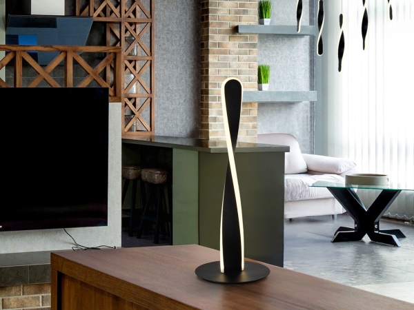 Настольная лампа Twist черная от интернет-магазина IDODOM.RU