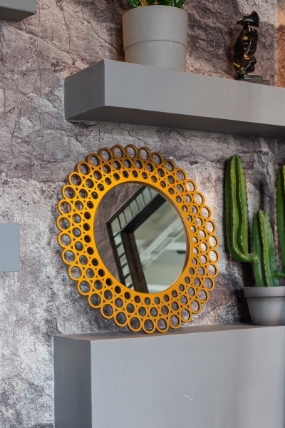 Зеркало Backbone Gold от интернет-магазина IDODOM.RU