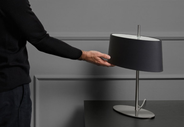 Настольная лампа Ona никель - черный абажур от интернет-магазина IDODOM.RU