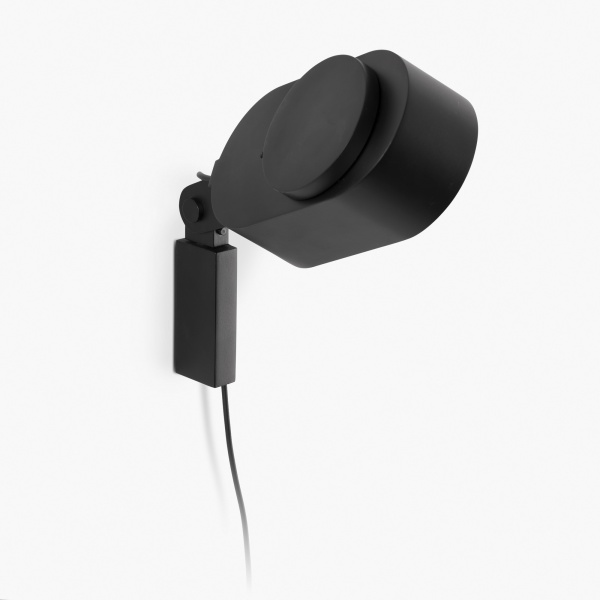 Настенный светильник черный Invitig от интернет-магазина IDODOM.RU