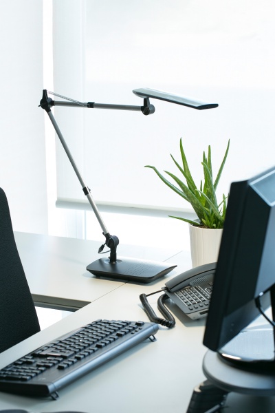 Настольная лампа Ito от интернет-магазина IDODOM.RU