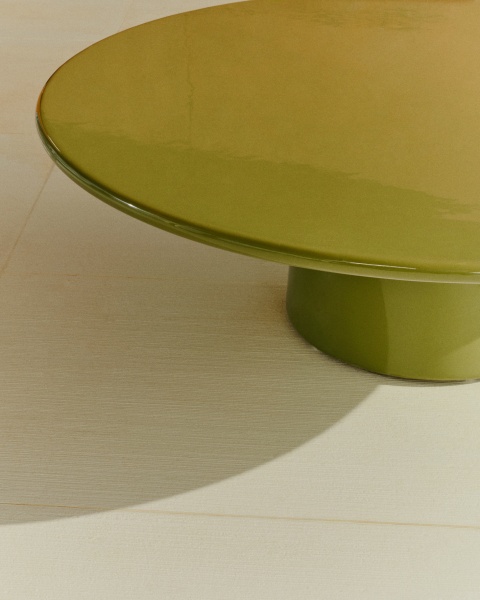 Журнальный столик Albanella из цемента с глянцевой зелёной отделкой Ø110 см от интернет-магазина IDODOM.RU