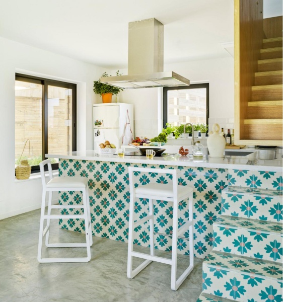 Полубарный стул Midori от интернет-магазина IDODOM.RU