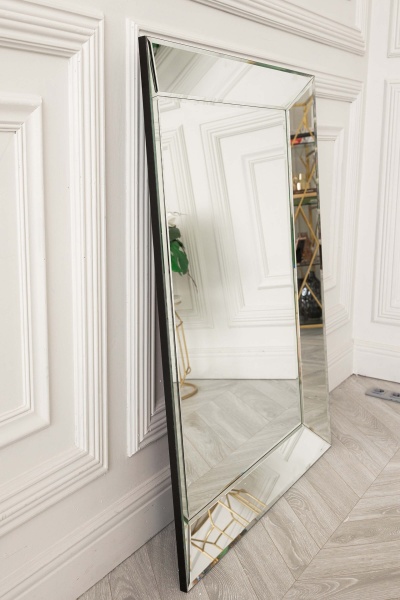 Зеркало Monna от интернет-магазина IDODOM.RU