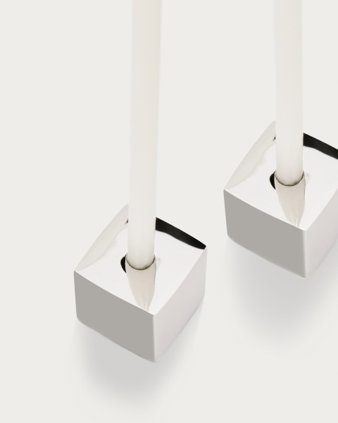 Набор из 4 подсвечников Acadia из нержавеющей стали с серебряной отделкой от интернет-магазина IDODOM.RU