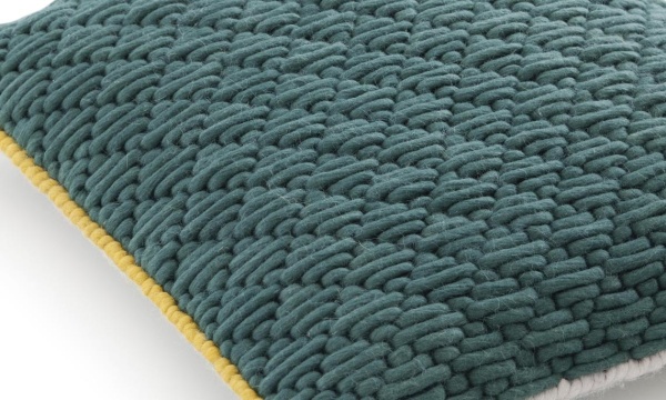 Подушка Silai Celadon - Green 50x50 от интернет-магазина IDODOM.RU