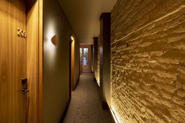 Бра Lune LUN_3370 золотое от интернет-магазина IDODOM.RU