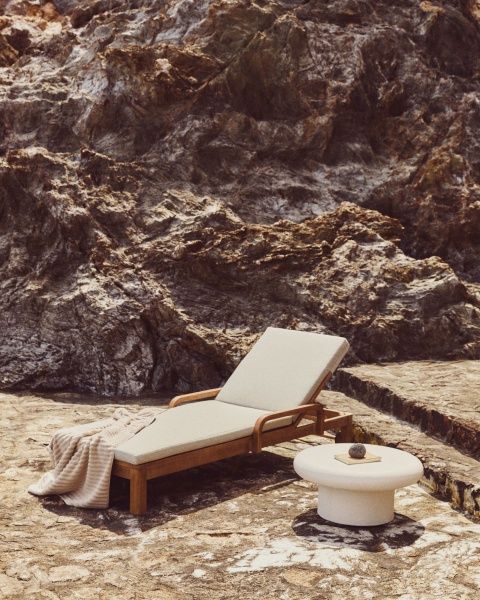 Шезлонг Sonsaura из массива эвкалипта от интернет-магазина IDODOM.RU