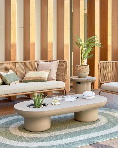 Журнальный столик Taimi из бетона для улицы Ø 140 x 60 см от интернет-магазина IDODOM.RU