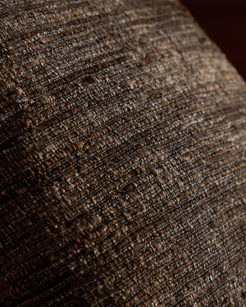 Чехол на подушку Gulbe из разноцветного шелка и хлопка 45 x 45 см от интернет-магазина IDODOM.RU