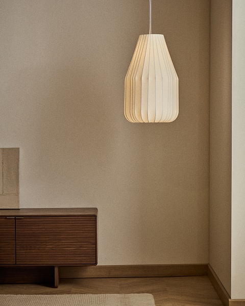 Подвесной светильник Somar из синтетических волокон и стальных стержней от интернет-магазина IDODOM.RU