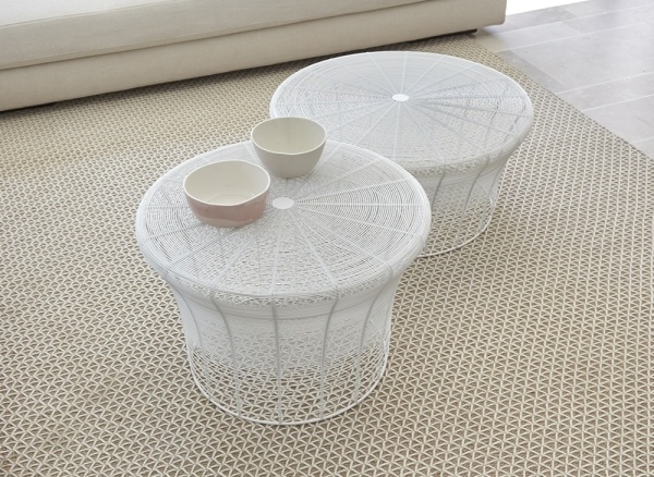 Столик высокий Aram White от интернет-магазина IDODOM.RU