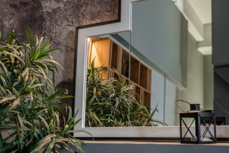 Зеркало Esthete от интернет-магазина IDODOM.RU