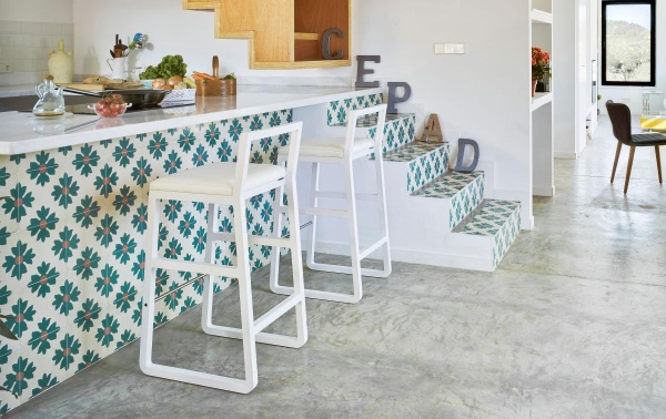 Полубарный стул Midori от интернет-магазина IDODOM.RU