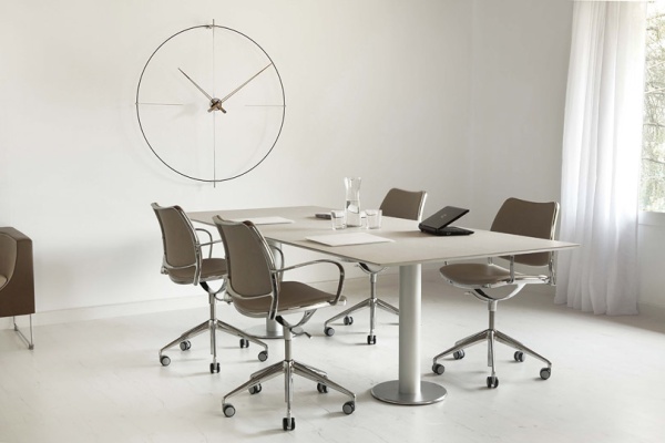 Настенные часы Bilbao N White - walnut от интернет-магазина IDODOM.RU