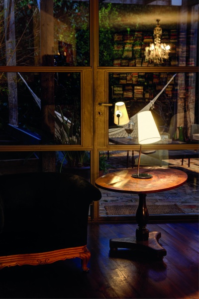 Настольная лампа Lupe от интернет-магазина IDODOM.RU