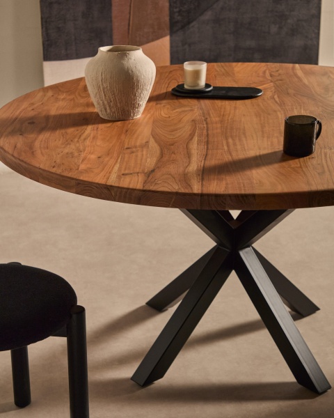 Круглый стол Argo из массива акации на стальных ножках с черной отделкой Ø 150 от интернет-магазина IDODOM.RU