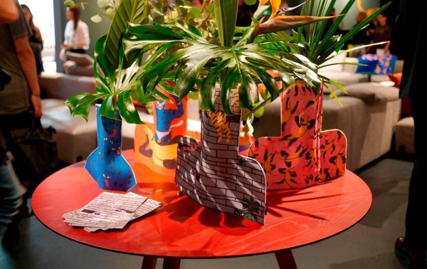 Обеденный стол Tortuga круглый от интернет-магазина IDODOM.RU