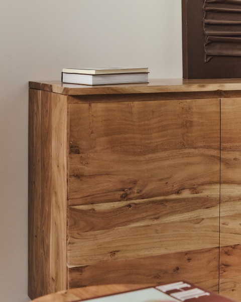 Сервант Uxue из массива акации с беленой отделкой 150 x 88 от интернет-магазина IDODOM.RU