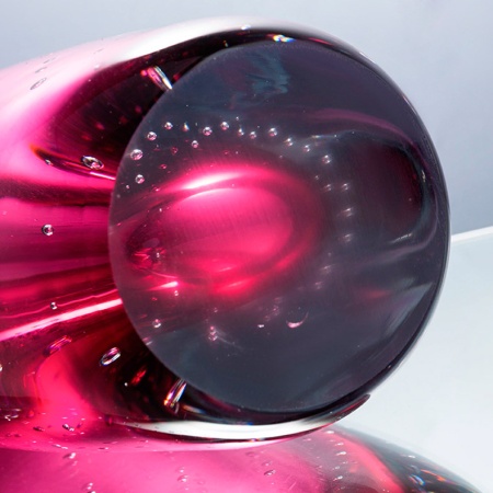 Ваза Cloyd ZANNY Vase / выс. 26 см - красн. стекло (арт.50047) от интернет-магазина IDODOM.RU