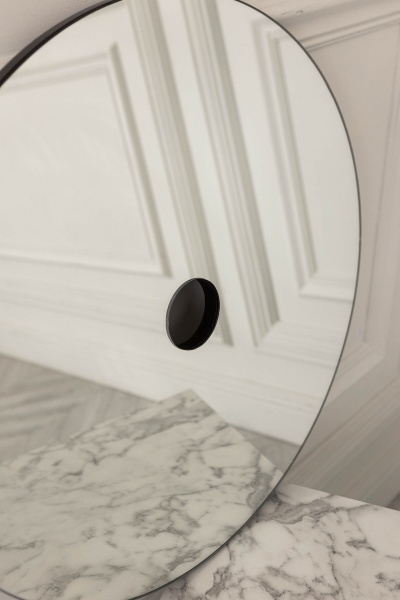 Зеркало Stronci от интернет-магазина IDODOM.RU