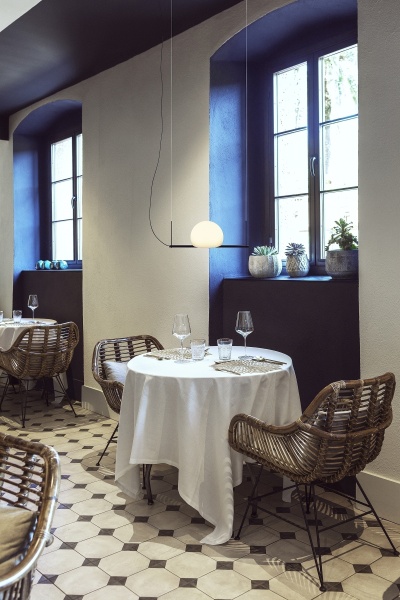 Подвесной светильник Circ CIR_3714S с поверхностным навесом от интернет-магазина IDODOM.RU