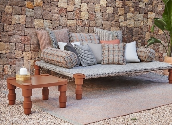 Уличный столик GL Terracotta Small от интернет-магазина IDODOM.RU