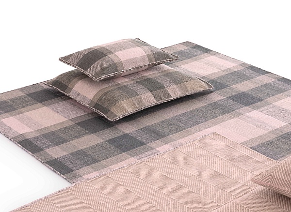 Подушка декоративная Nomad Inuit neutral от интернет-магазина IDODOM.RU