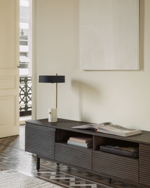 Настольная лампа Phant от интернет-магазина IDODOM.RU