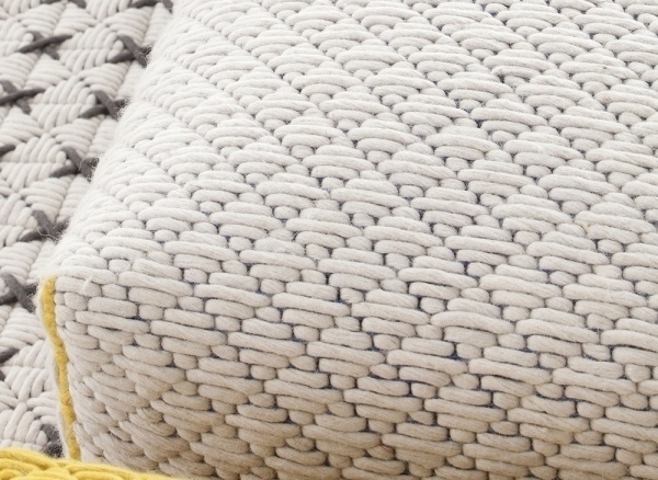 Пуф большой Silai White от интернет-магазина IDODOM.RU