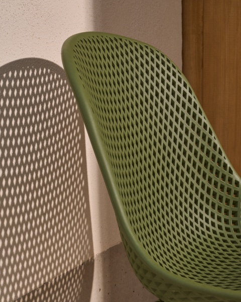 Садовый стул Quinby зеленый со стальными ножками от интернет-магазина IDODOM.RU