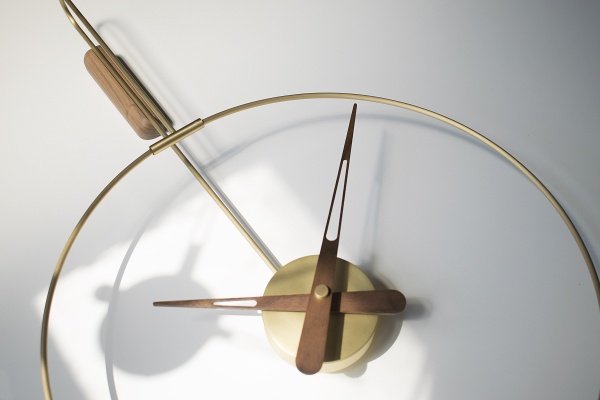 Настенные часы Micro Daro G от интернет-магазина IDODOM.RU