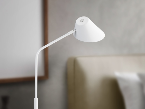 Esino Настольная лампа1L белая от интернет-магазина IDODOM.RU