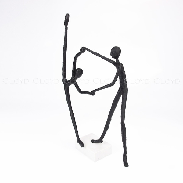 Статуэтка Cloyd арт.50177 / выс. 43 см - черный / серия 1642 от интернет-магазина IDODOM.RU