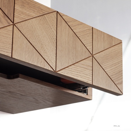 Консоль Pattern_K со шпоном ореха от интернет-магазина IDODOM.RU