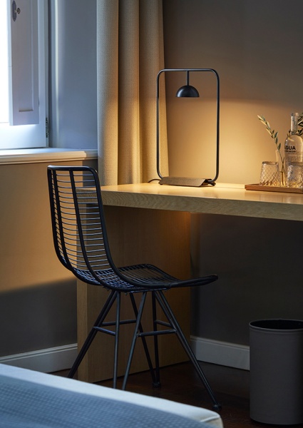 Настольный светильник CUPOLINA CUP_3937 черный от интернет-магазина IDODOM.RU