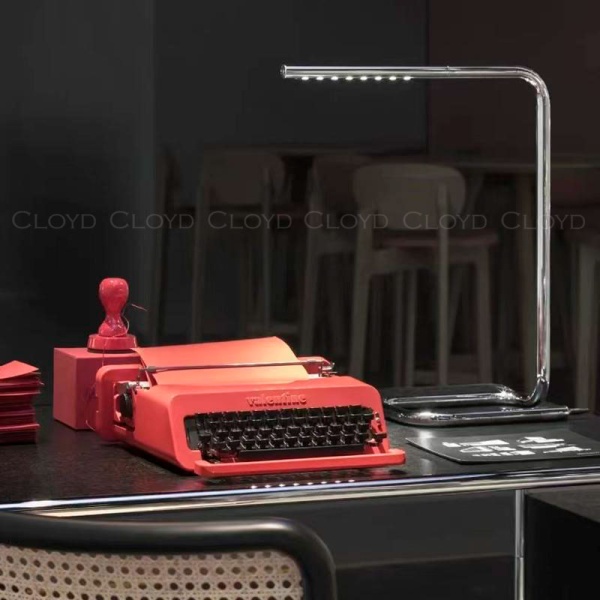 Настольная лампа Cloyd SKOLAR T1 / выс. 50 см - хром (арт.30101) от интернет-магазина IDODOM.RU