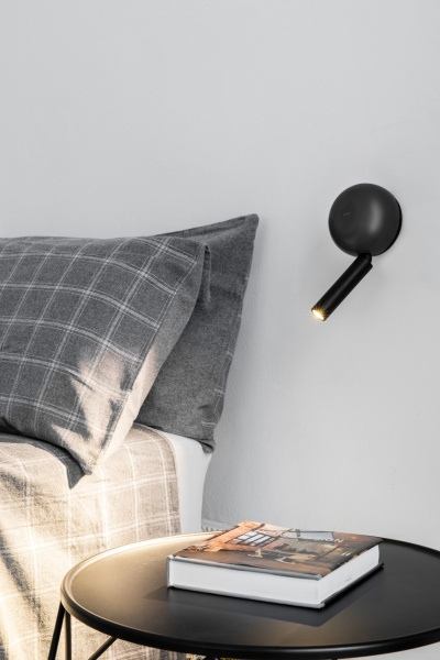 Бра с ридером Press черный от интернет-магазина IDODOM.RU