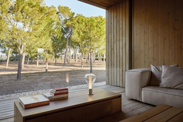 Настольная лампа Eris от интернет-магазина IDODOM.RU