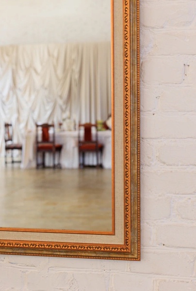 Зеркало Sancerre от интернет-магазина IDODOM.RU