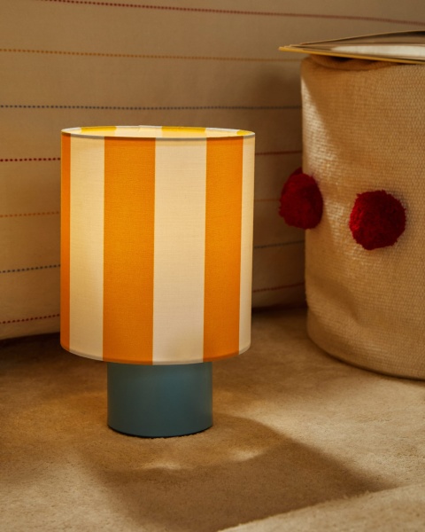 Настольная лампа Ciral из металла с синей окраской от интернет-магазина IDODOM.RU